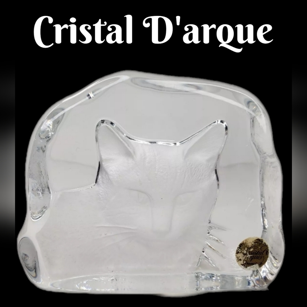 Cristal D'arque Etched Cat Into Block of Clear Crystal Paperweight or Decor